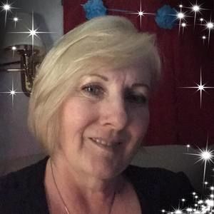 Meet your Posher, Annette